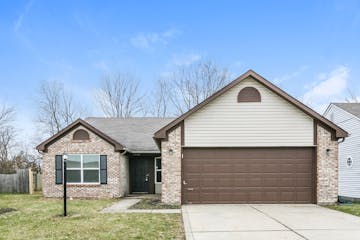 7140 Karst Ct Indianapolis, IN 46221